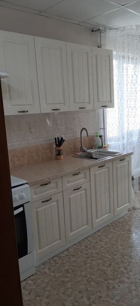 Кухня модульная Луксор серый-белый в Серове - serov.mebel-74.com | фото