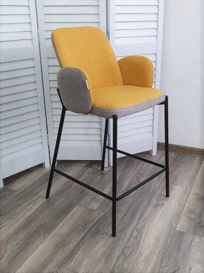 Полубарный стул NYX (H=65cm) VF106 желтый / VF120 серый М-City в Серове - serov.mebel-74.com | фото