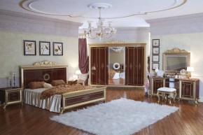 Спальный гарнитур Версаль (модульная) в Серове - serov.mebel-74.com | фото